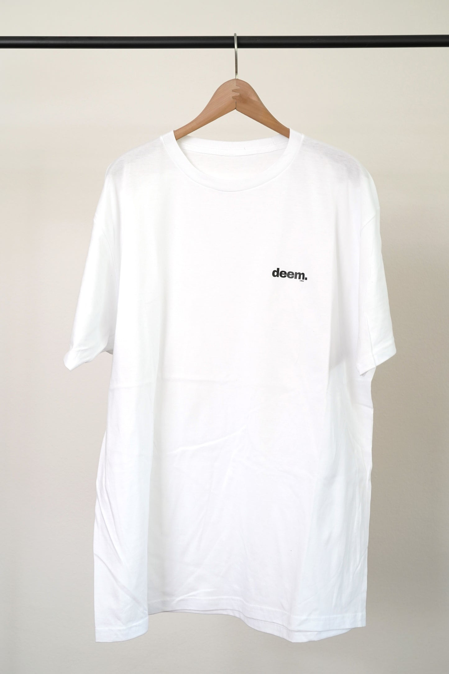 Polera classic deem.